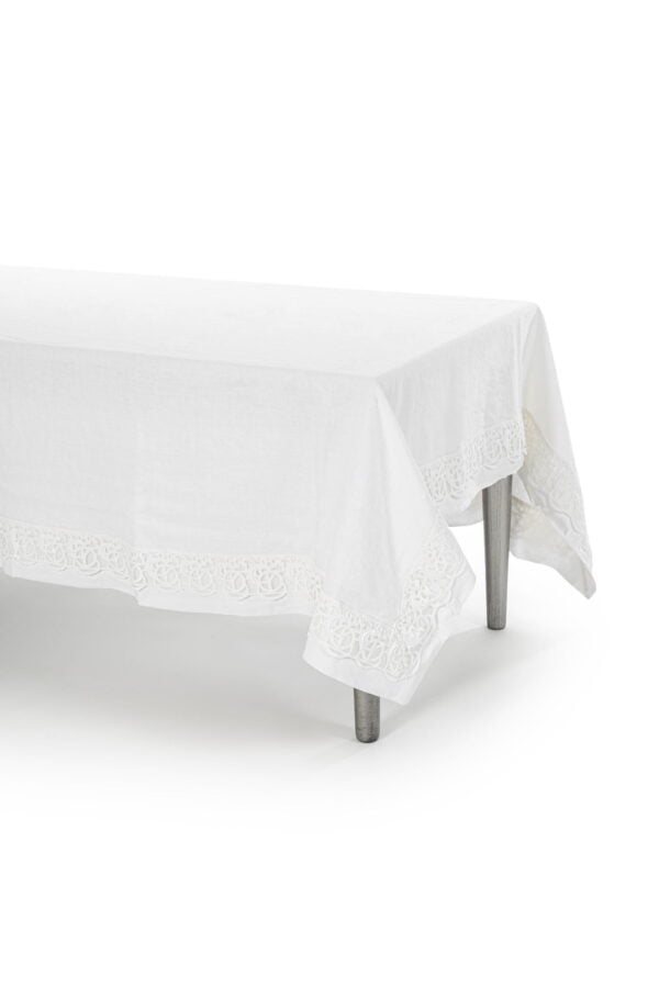 140x200cm linen tablecloth with lace "Synergy"