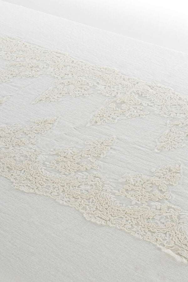 Tovaglia 180x180cm in lino con pizzo "Elegante" - immagine 5