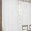 Tenda in garza e lino leggero con fiocchi - immagine 8