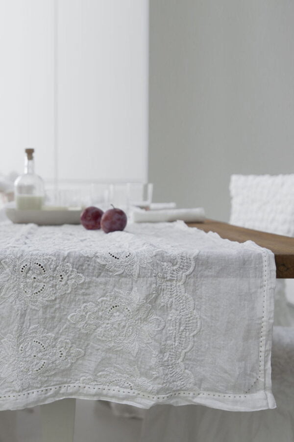 Runner decoro 60x220cm in lino con ricamo Gotico - immagine 7