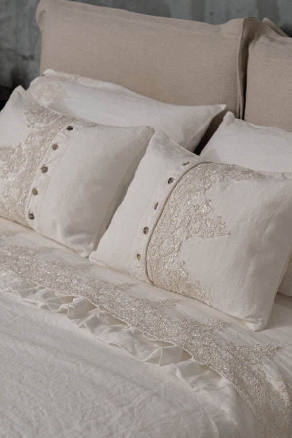 Set letto matrimoniale in lino leggero pizzo Elegante - immagine 6