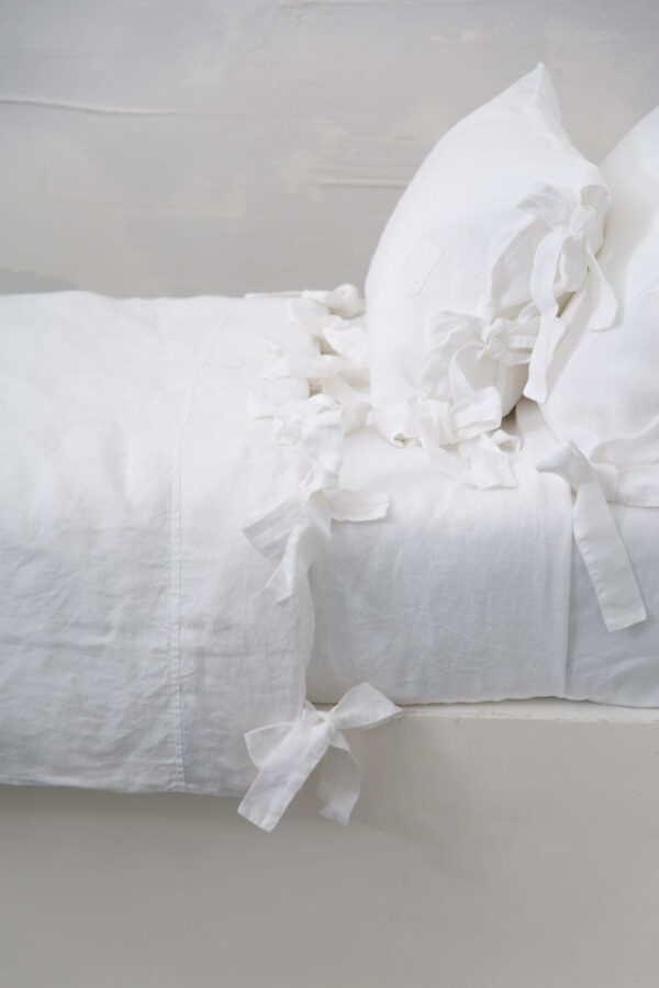 Light linen comforter cover with bows Linen comforter cover with bows Housse de couette-Bettbezug-duvet cover
